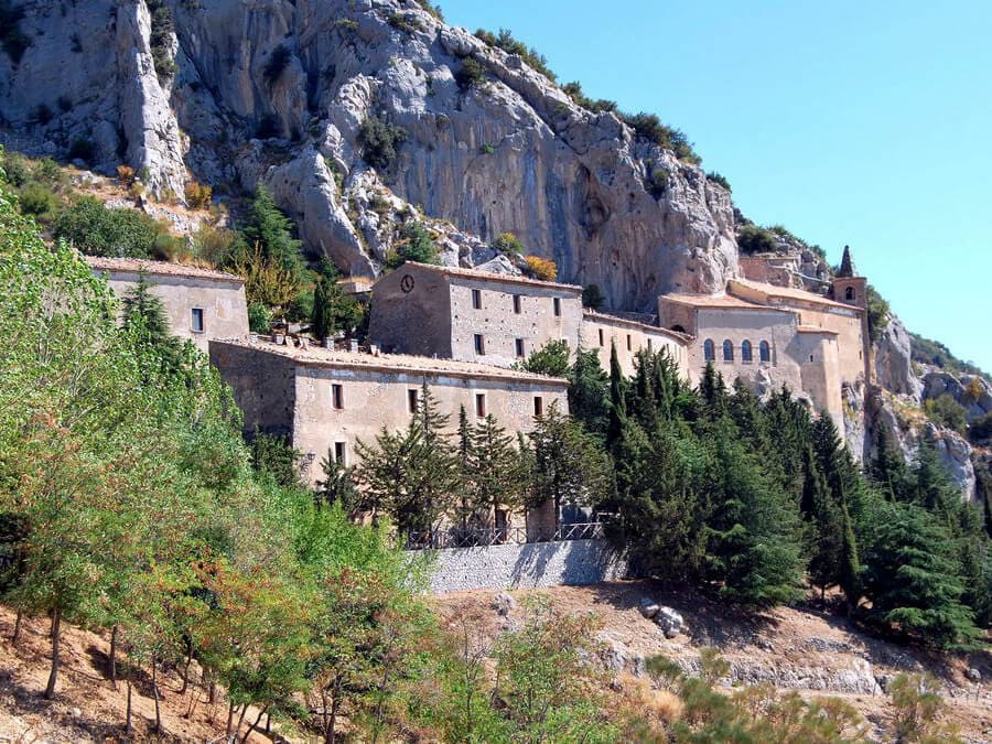 santuario-S-Maria-delle-Armi1